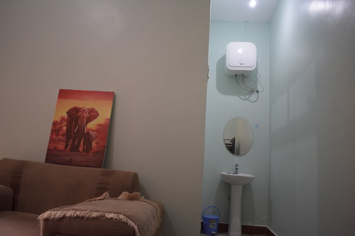 Well-Appointed Bathroom 1